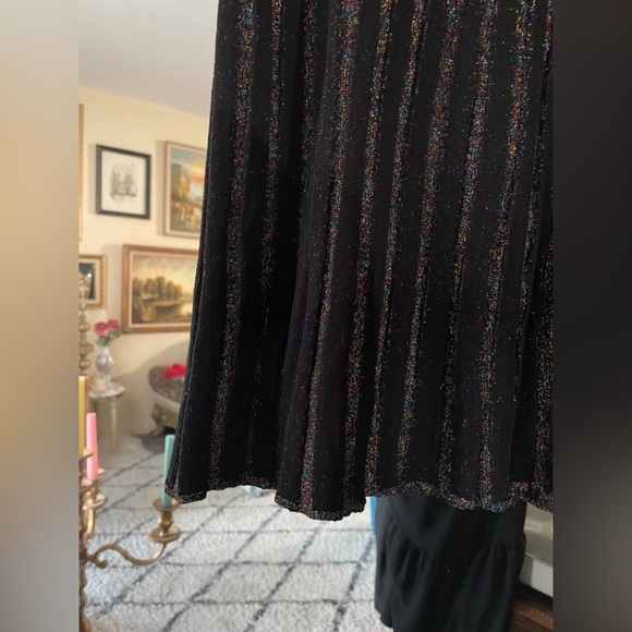 Chelsea & Violet Black Sparkling Holiday Pleated Knee Length Heavy Knit Skirt - Picture 2 of 3